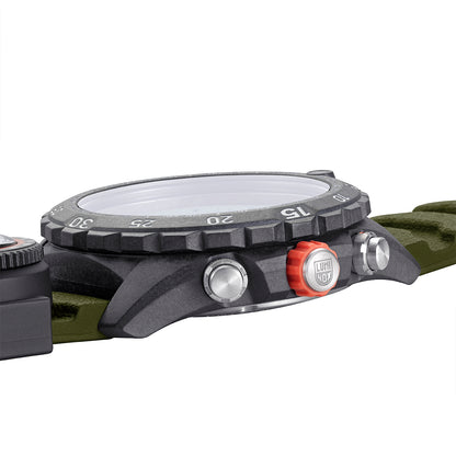 Bear Grylls Survival MASTER - 3741.OLIVE Limited Edition