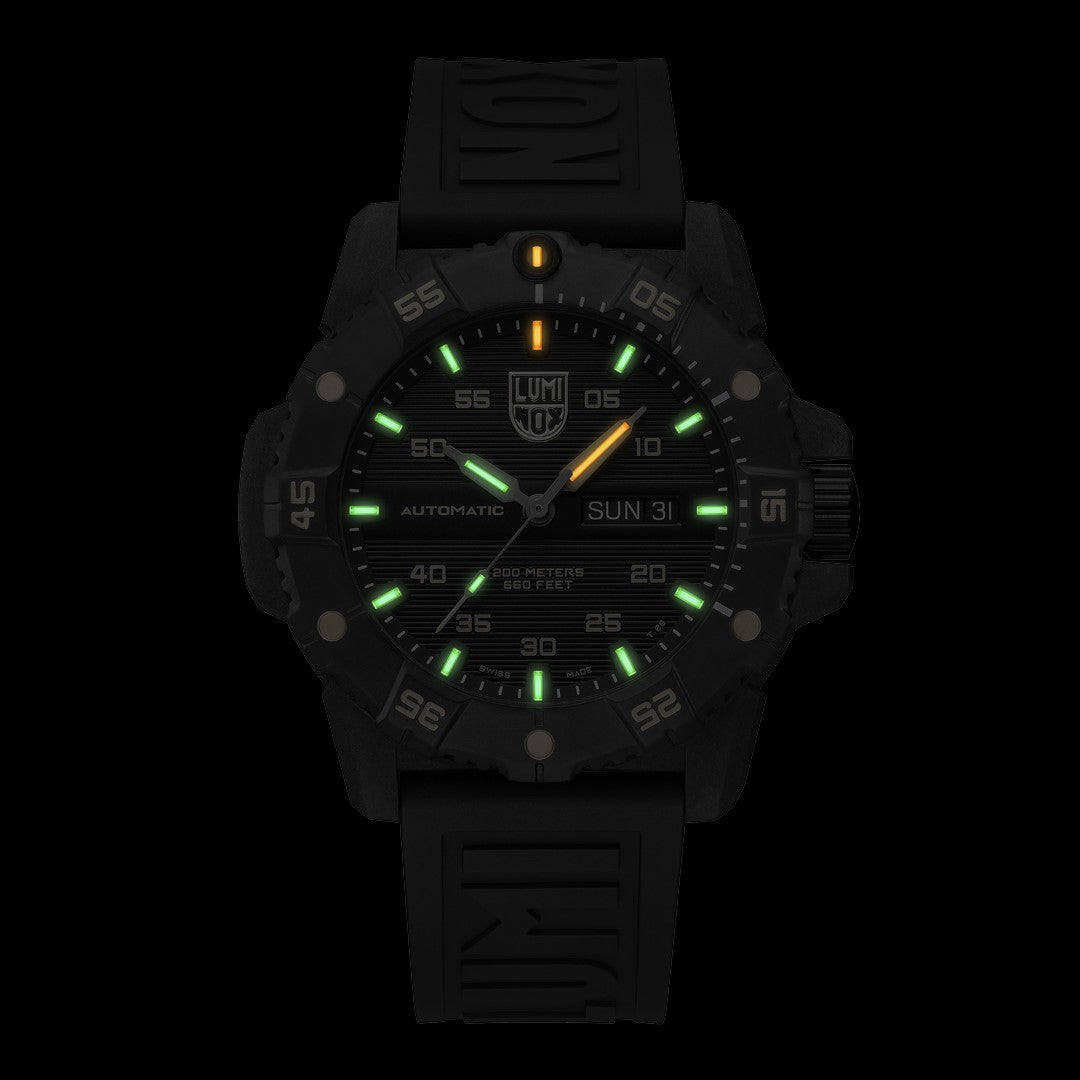Master Carbon SEAL Automatic Series - 3865.GOLD Limited Edition