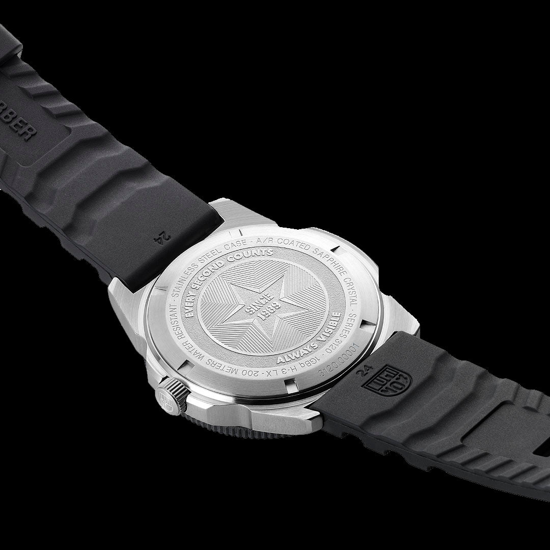 Pacific Diver Series - 3121