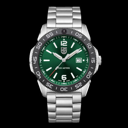 Pacific Diver Series - 3137