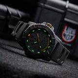 Master Carbon SEAL 'NO ONE LEFT BEHIND' Series - 3805.NOLB.SET Limited Edition